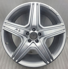 Load image into Gallery viewer, 1x Alufelge 21 Zoll 9.0" 5x112 48ET Glanz Silber A1644015302 Mercedes-Benz W164 FEL7365028136iw