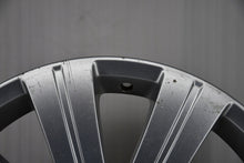 Load image into Gallery viewer, 1x Alufelge 17 Zoll 6.0" 5x112 45ET Glanz Silber 3T0601025J Skoda Rim Wheel FEL3025967584bp