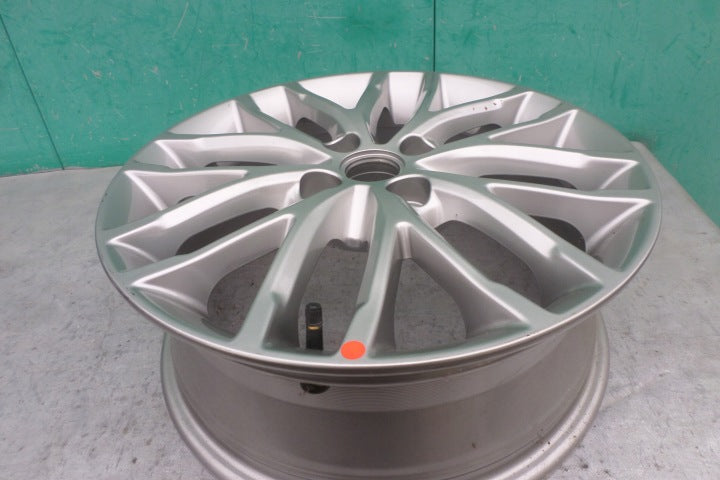 1x Alufelge 16 Zoll 6.0" 4x100 49ET Glanz Silber 52910H8200 Kia Rio Rim Wheel FEL2159796722qb