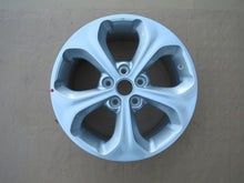 Laden Sie das Bild in den Galerie-Viewer, 1x Alufelge 17 Zoll 7.0" 5x114.3 529102P270 Kia I Rim Wheel FEL2451660712xc