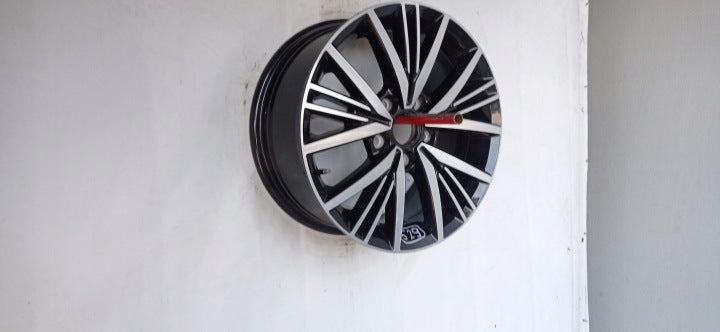 1x Alufelge 16 Zoll 6.5" 5x112 46ET Glanz Schwarz 5G0601025CD VW Golf VII I FEL2480330097ph