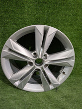 Laden Sie das Bild in den Galerie-Viewer, 1x Alufelge 17 Zoll 7.0" 5x112 7N5601025G Seat Alhambra Rim Wheel FEL2592615752tu