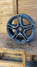 Laden Sie das Bild in den Galerie-Viewer, 1x Alufelge 18 Zoll 7.5" 5x112 49ET A1774011500 Mercedes-Benz W177 Rim Wheel FEL2735987890zm