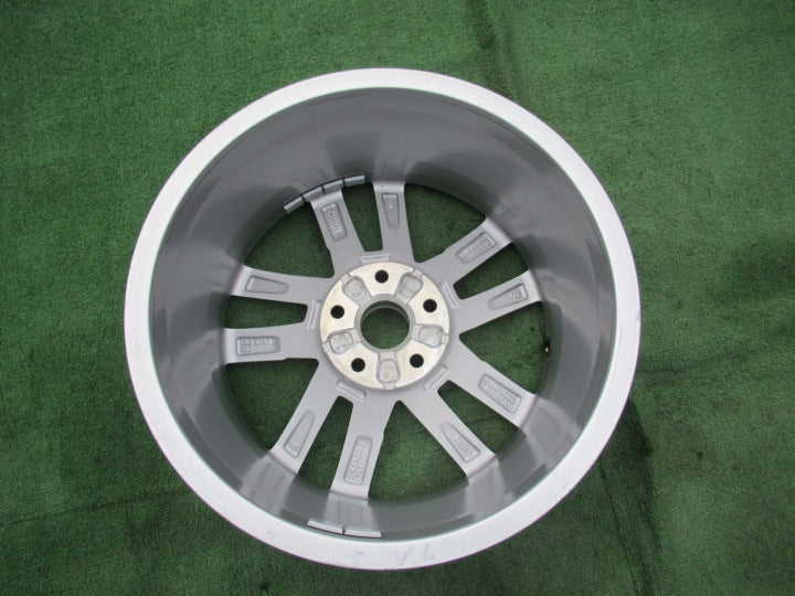 1x Alufelge 17 Zoll 6.5" 5x112 43ET Glanz Silber 8Y0601025L Audi A3 Rim Wheel FEL2994884047uh