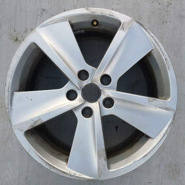 1x Alufelge 17 Zoll 7.5" 5x112 51ET Glanz Silber 5F0601025B Seat Leon Rim Wheel FEL3030439480dq