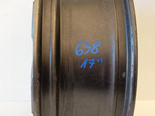 Load image into Gallery viewer, 1x Alufelge 17 Zoll 6.5" 5x100 40ET Glanz Schwarz 658601025AA Skoda Kamiq FEL4327982196vq