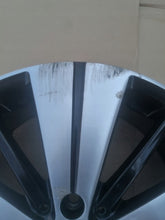 Laden Sie das Bild in den Galerie-Viewer, 1x Alufelge 18 Zoll 7.5" 5x112 52ET Glanz Schwarz A2464011800 Mercedes-Benz W246 FEL4687404757vy