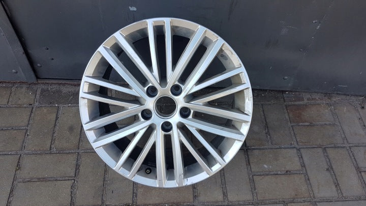 1x Alufelge 17 Zoll 7.0" 5x112 54ET 5K7601025A VW Golf Rim Wheel FEL4735925934kd