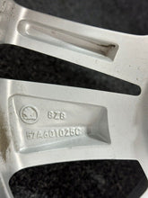 Load image into Gallery viewer, 1x Alufelge 17 Zoll 7.0" 5x112 45ET Glanz Silber 57A601025 Skoda Karoq Rim Wheel FEL5526900672yj