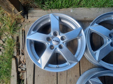 Load image into Gallery viewer, 1x Alufelge 15 Zoll 5.5" 5x100 40ET Glanz Silber KBA52236 VW Rim Wheel FEL5853117419de