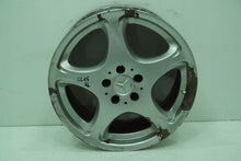 Laden Sie das Bild in den Galerie-Viewer, 1x Alufelge 18 Zoll 8.0" 5x112 44ET Glanz Silber A2204010302 Mercedes-Benz W220 FEL6384104557wi