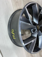 Load image into Gallery viewer, 1x Alufelge 19 Zoll 7.0" 5x112 43ET 565601025BF Skoda Kodiaq Rim Wheel FEL6408464004oy