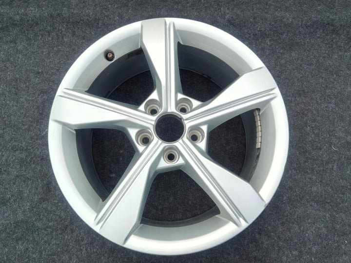1x Alufelge 17 Zoll 7.5" 5x112 38ET Glanz Silber 8W0601025EH Audi A4 B9 FEL6516961021wg