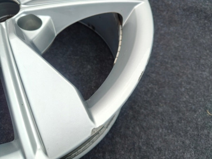 1x Alufelge 17 Zoll 7.5" 5x112 38ET Glanz Silber 8W0601025EH Audi A4 B9 FEL6516961021wg
