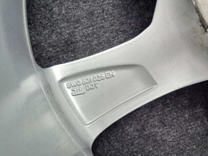 1x Alufelge 17 Zoll 7.5" 5x112 38ET Glanz Silber 8W0601025EH Audi A4 B9 FEL6516961021wg