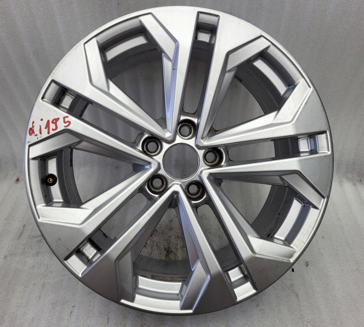 1x Alufelge 18 Zoll 7.5" 5x112 29ET Glanz Silber 8W9601025L Audi A4 Allroad FEL6888032487zx