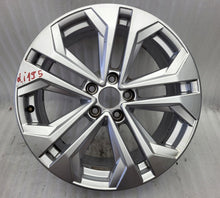 Load image into Gallery viewer, 1x Alufelge 18 Zoll 7.5" 5x112 29ET Glanz Silber 8W9601025L Audi A4 Allroad FEL6888032487zx