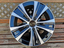 Laden Sie das Bild in den Galerie-Viewer, 1x Alufelge 17 Zoll 7.5" 5x112 40ET Glanz Schwarz A2134013600 Mercedes-Benz FEL7034831517th