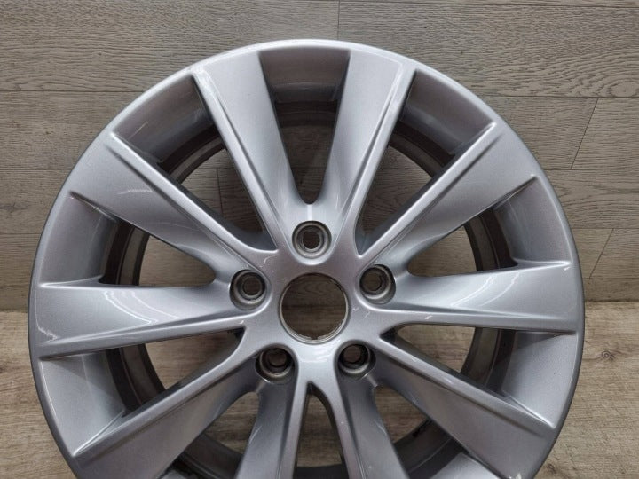 1x Alufelge 16 Zoll 6.5" 5x112 46ET Glanz Silber 5F0601025R Seat Leon Rim Wheel FEL7089375497pj