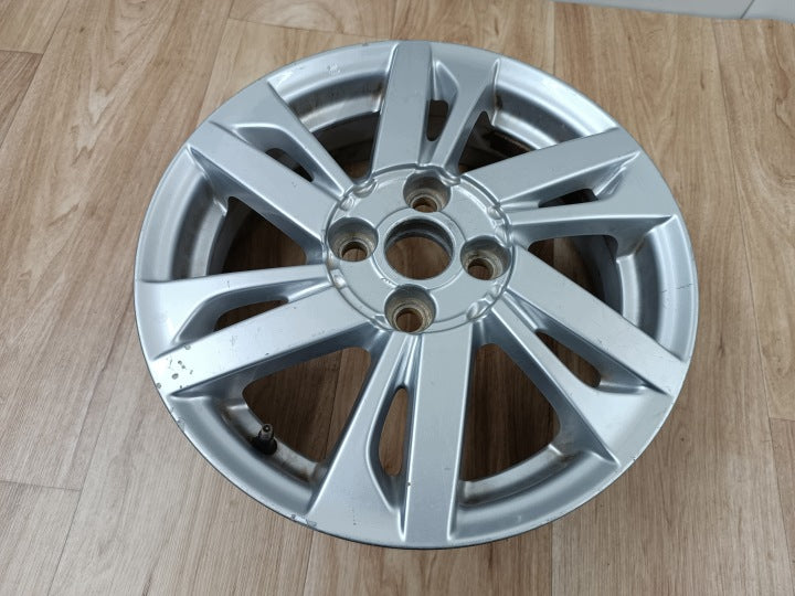 1x Alufelge 15 Zoll 4.5" 4x100 35ET 426110H040 Toyota Aygo Rim Wheel FEL7769829068vq