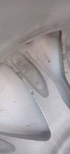 Laden Sie das Bild in den Galerie-Viewer, 1x Alufelge 19 Zoll 8.5" 5x108 27ET Glanz Silber 9673495677 Peugeot Rcz FEL8505064563we