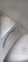 Laden Sie das Bild in den Galerie-Viewer, 1x Alufelge 19 Zoll 8.5" 5x108 27ET Glanz Silber 9673495677 Peugeot Rcz FEL8505064563we