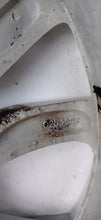Laden Sie das Bild in den Galerie-Viewer, 1x Alufelge 19 Zoll 8.5" 5x108 27ET Glanz Silber 9673495677 Peugeot Rcz FEL8505064563we