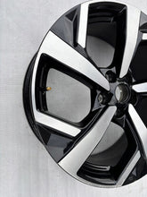 Laden Sie das Bild in den Galerie-Viewer, 1x Alufelge 19 Zoll 7.0" 5x114.3 HV05A Nissan Qashqai I Rim Wheel FEL9707732077sq