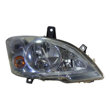 Laden Sie das Bild in den Galerie-Viewer, Frontscheinwerfer Mercedes-Benz Vito W639 A6398201961 Halogen Rechts Headlight