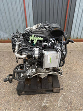 Laden Sie das Bild in den Galerie-Viewer, Motor Mercedes-Benz W206 654820 A6540105614 9TKm Diesel Engine Unkomplett MOT1673008929ey