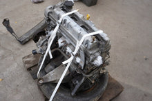 Laden Sie das Bild in den Galerie-Viewer, Motor Suzuki Vitara I J20A 2.0 Benzin Engine Unkomplett MOT1737418910gs