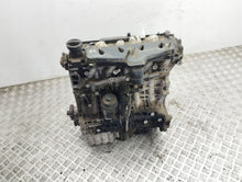 Laden Sie das Bild in den Galerie-Viewer, Motor Volvo V70 I 30677367 2.4 2006 Diesel Engine Unkomplett MOT1974105223us