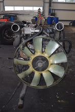 Laden Sie das Bild in den Galerie-Viewer, Motor Man D2066 430PS Diesel Engine Unkomplett MOT2890779646ep