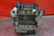 Laden Sie das Bild in den Galerie-Viewer, Motor Opel Corsa D Z14XEP 1.4 90PS 2006 Benzin Engine Unkomplett MOT2989640291yn