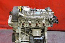 Laden Sie das Bild in den Galerie-Viewer, Motor Skoda Rapid CJZ 1.2 TSI 110PS 2012 Benzin Engine Unkomplett MOT3004032006ux