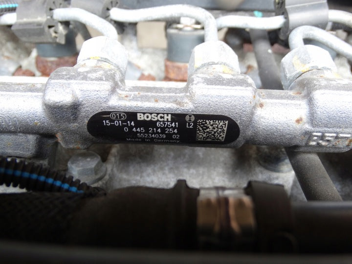 Motor Jeep Cherokee I EBT EBS 2.0 CRD 140PS 141TKm Diesel Engine Komplett MOT3073318268pc