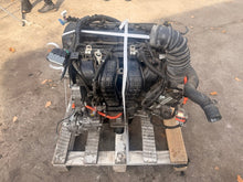 Laden Sie das Bild in den Galerie-Viewer, Motor Mitsubishi Outlander I 4B12 2.4 68TKm Benzin Engine Komplett MOT3096527569ed