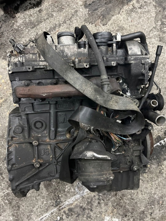 Motor Mercedes-Benz W203 6110110501 Diesel Engine Unkomplett MOT4009874366sd