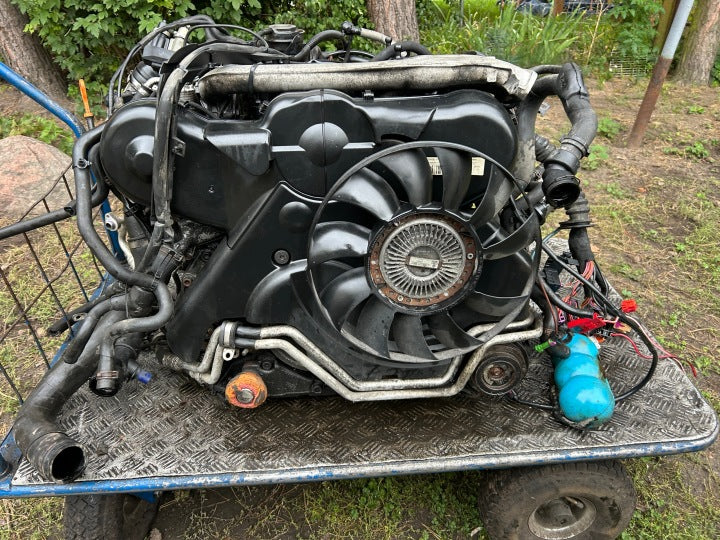Motor Audi A4 B5 C5 AKE 2.5 TDI 180PS 132kW Diesel Engine Komplett MOT4095601749ll