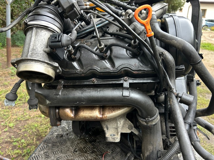 Motor Audi A4 B5 C5 AKE 2.5 TDI 180PS 132kW Diesel Engine Komplett MOT4095601749ll