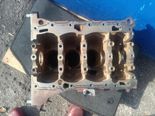 Laden Sie das Bild in den Galerie-Viewer, Motorblock VW Golf VIII DNF 2.0 TSI 2022 Benzin Unkomplett MOT4132315619om