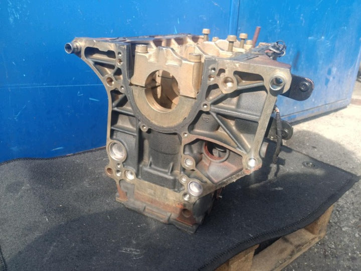 Motorblock VW Golf VIII DNF 2.0 TSI 2022 Benzin Unkomplett MOT4132315619om