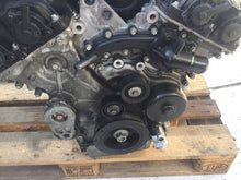 Laden Sie das Bild in den Galerie-Viewer, Motor Jeep Cherokee Kl 3.2 109TKm 2017 Benzin Engine Unkomplett MOT4327237491ye