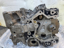 Load image into Gallery viewer, Zylinderkopf Jaguar F Type Pace PT204 2.0 300PS Benzin Unkomplett MOT4337695590dw