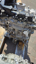 Laden Sie das Bild in den Galerie-Viewer, Motor Peugeot 208 HN05 10XVBB 2023 Benzin Engine Unkomplett MOT4581650620yo