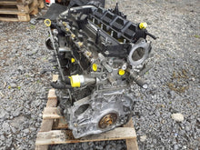 Laden Sie das Bild in den Galerie-Viewer, Motor Toyota Rav 4 I 1AD-FTV 2.0 D4D 129TKm Diesel Engine Unkomplett MOT4652630981hf