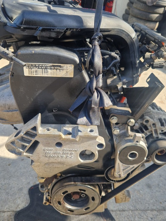 Motor VW Caddy III BSX 2.0 109PS 80kW Benzin Engine Unkomplett MOT4878615570qv