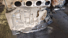 Laden Sie das Bild in den Galerie-Viewer, Motor Acura Honda K24A2 2.4 VTEC 2006 Benzin Engine Unkomplett MOT5045812390kj