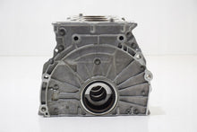 Laden Sie das Bild in den Galerie-Viewer, Motorblock BMW 2 U06 B38A15P 1.5 Benzin Unkomplett MOT5122033422iq