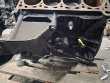 Laden Sie das Bild in den Galerie-Viewer, Motor Renault Laguna II 468036 Benzin Engine Unkomplett MOT5187093820vn